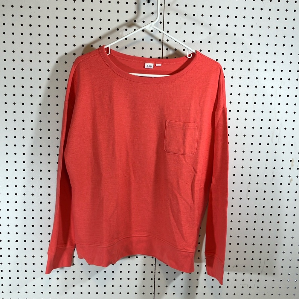 Gap long sleeve shirt